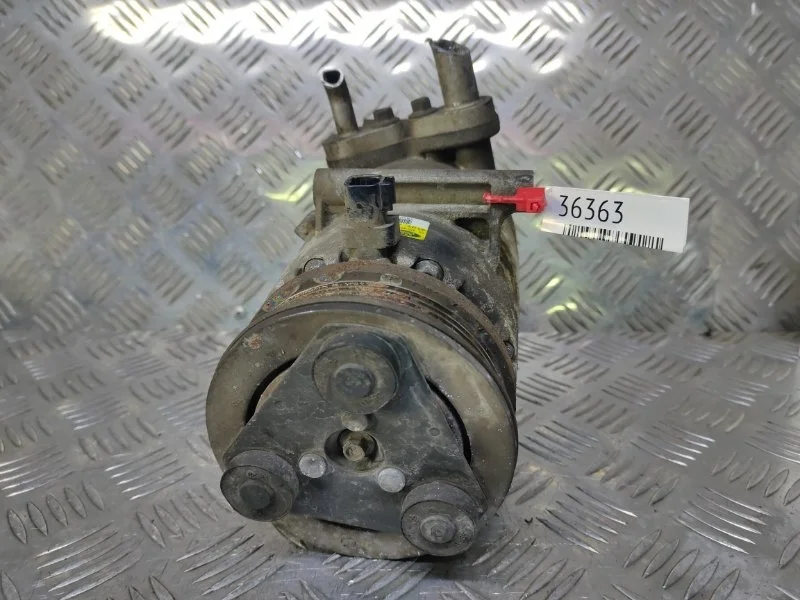 Компрессор кондиционера Ford Focus 2
