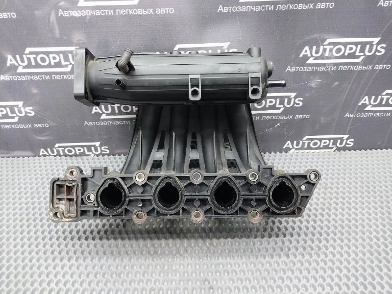 Впускной коллектор Chevrolet Aveo 2010 96563905 T250 B12S1