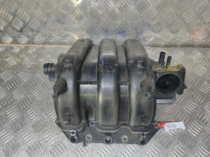 Коллектор впускной Skoda Fabia 1.2