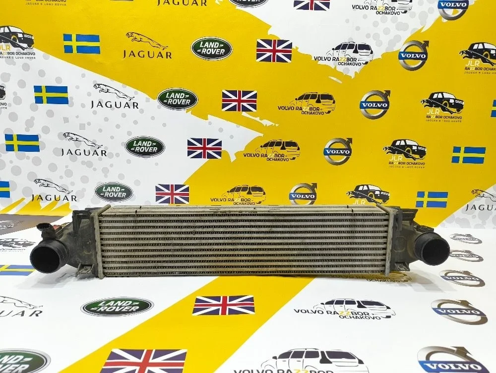 Интеркулер для Volvo S60 V60 XC60 2.0 3.0 2.4D P3 S60 II (2010—2013)