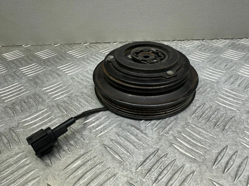 Муфта компрессора Infiniti M Y50