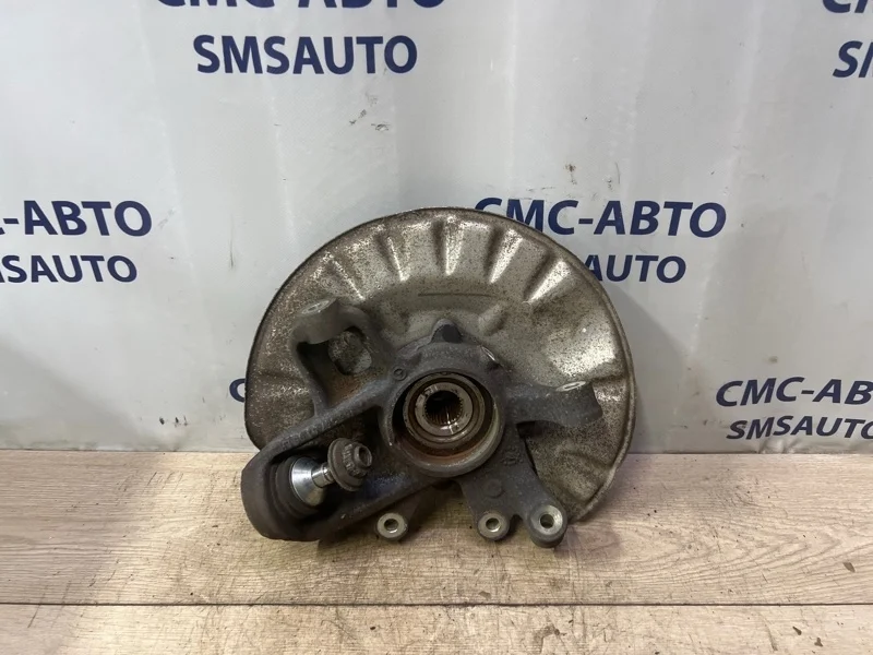 Кулак поворотный Mercedes-Benz Ml 2012 A1663500108 W166 642.826, задний левый