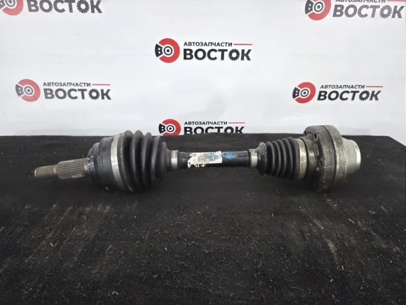 Привод Volkswagen Touareg 2010-2018 7P0407271C NF CJM, передний