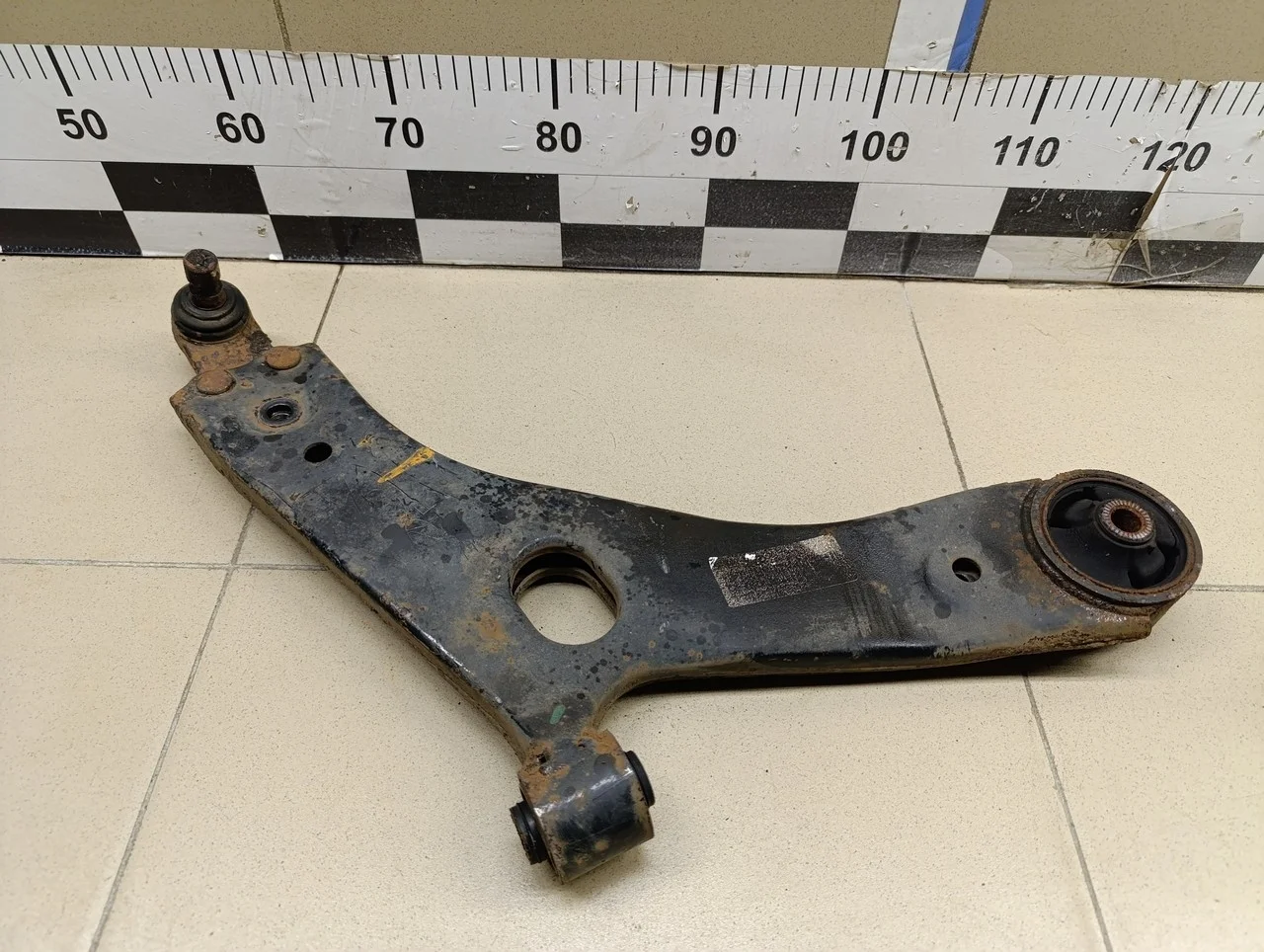 Рычаг передний правый Sportage 2010-2015