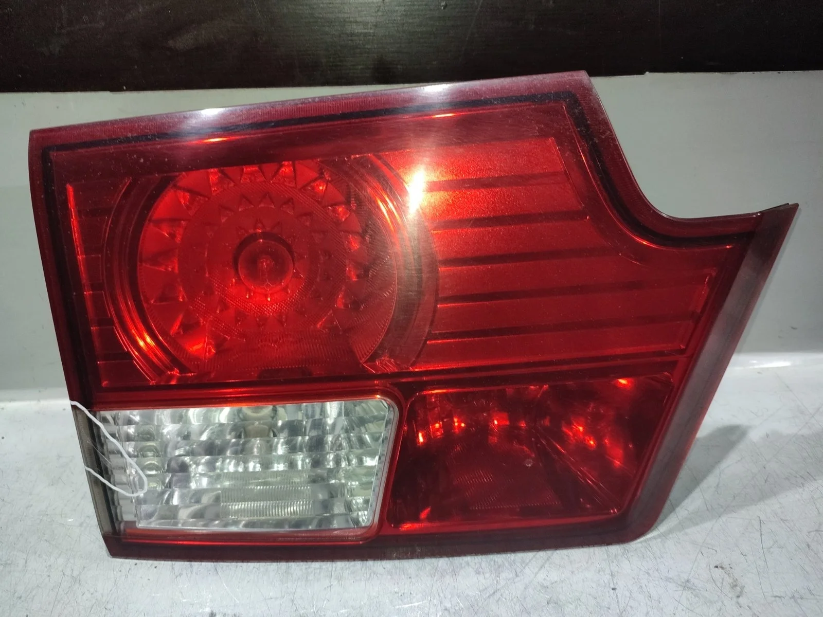 Фонарь SsangYong Kyron 2008 D130