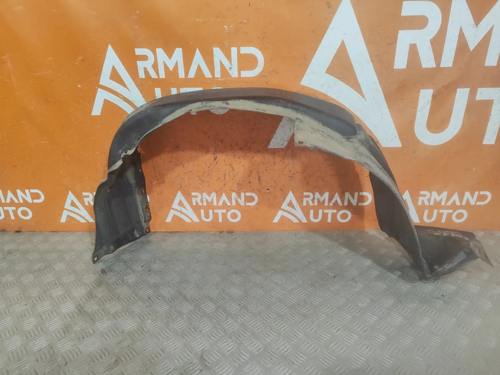Подкрылок Toyota Land Cruiser Prado 2009-2017 150
