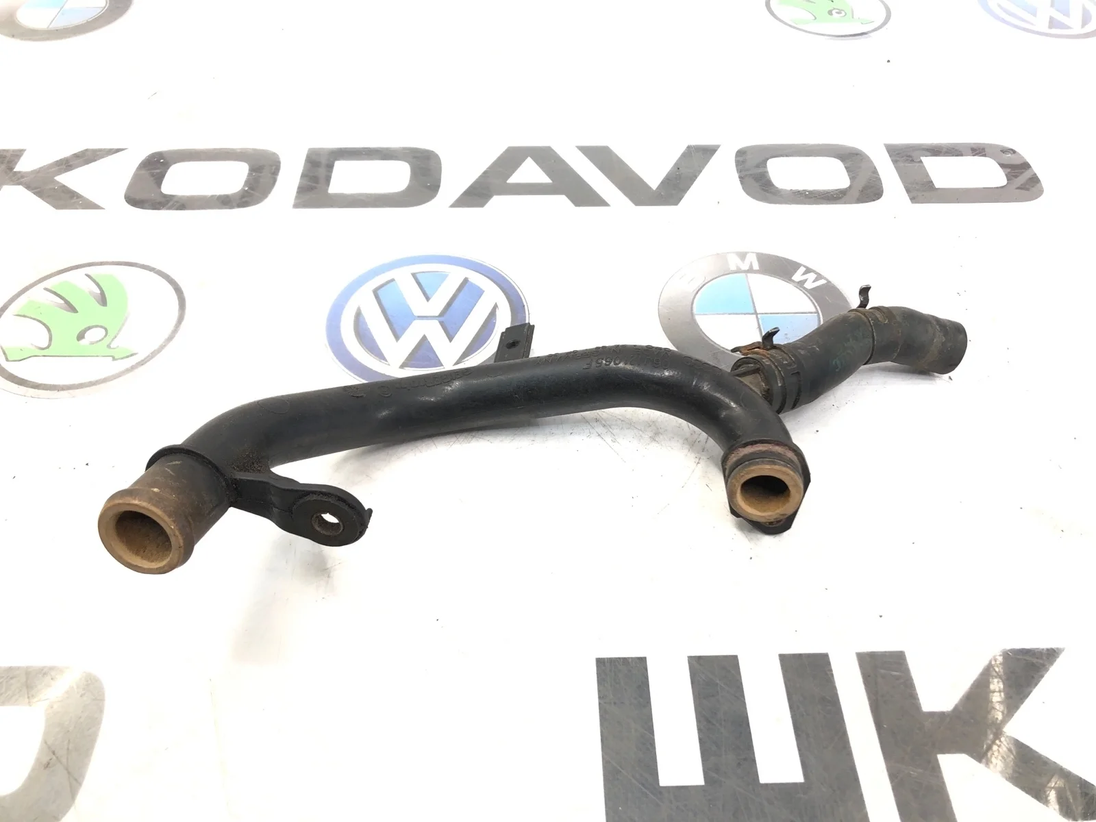 Трубка системы охлаждения Volkswagen Passat Cc 2012 06J121065F 1.8 CDAB