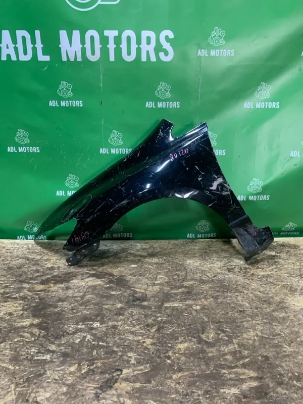 Крыло Honda Civic 8 2006-2011 4D