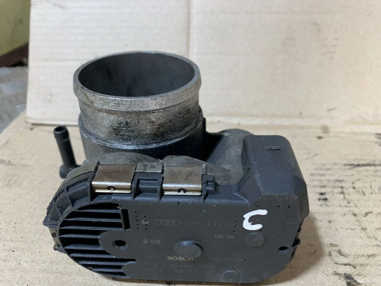 Дроссельная заслонка 1.8 турбо vw 06a133062c