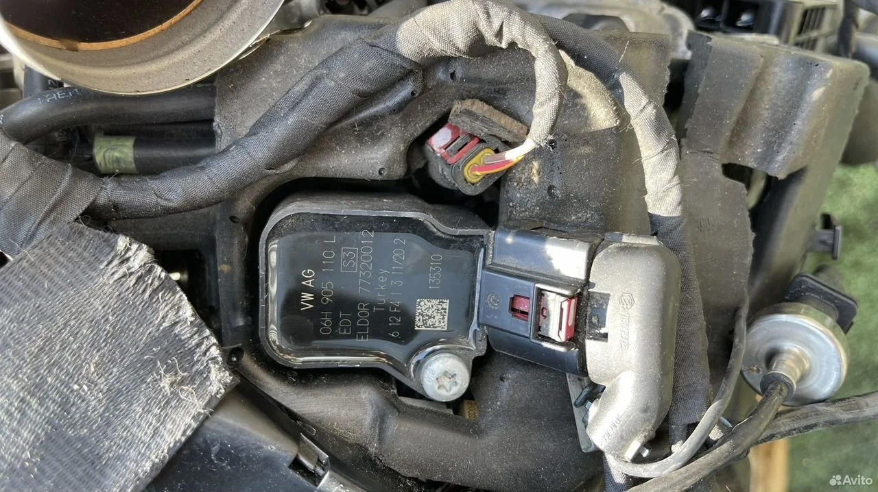 Катушка зажигания vag porsche bentley 06h905110l