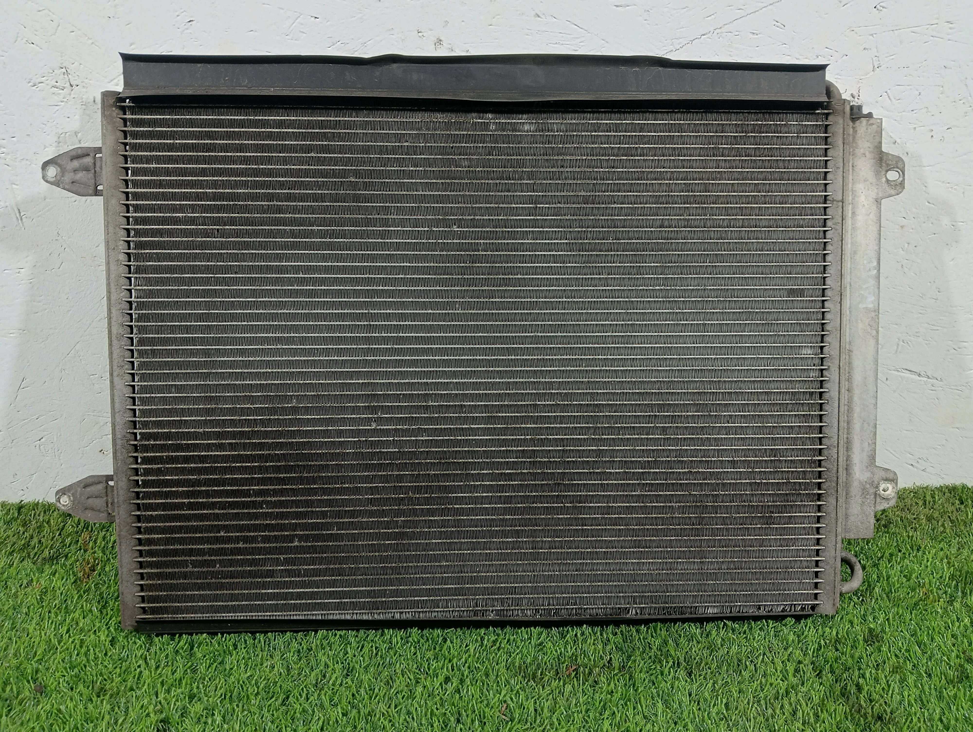 радиатор кондиционера Volkswagen Passat 2.0 дизель 2009