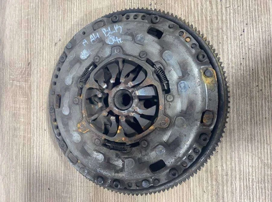 маховик Audi A4  дизель 2007