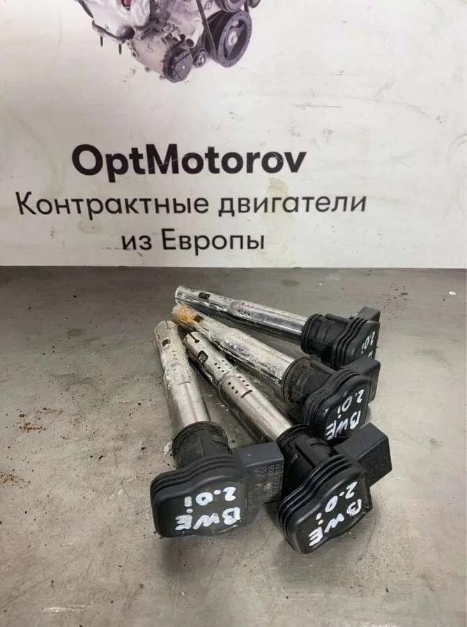катушка зажигания Audi A4  бензин 2009