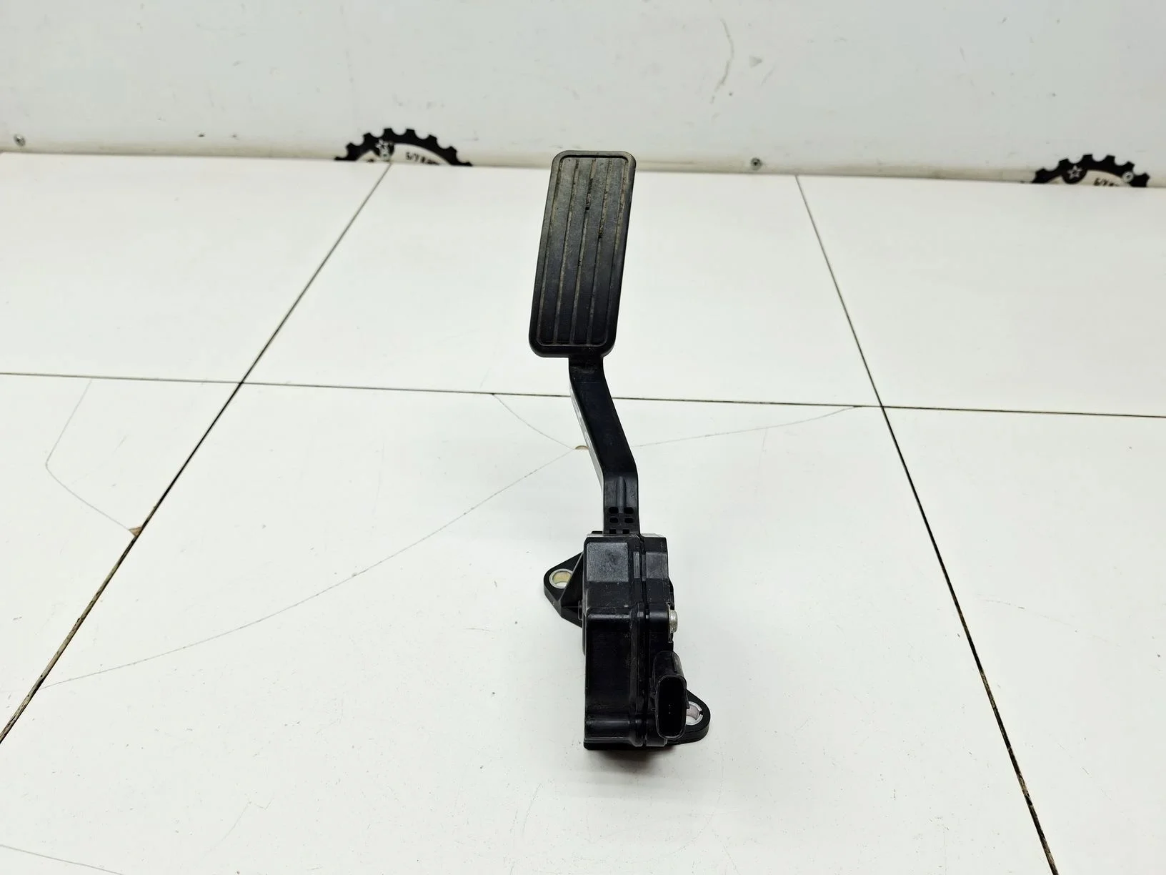 педаль газа Subaru Legacy Outback IV (BM/BR) 2009-2014