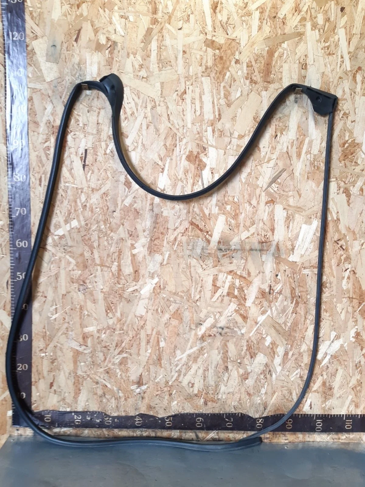 Уплотнитель двери Nissan Pathfinder III рестайлинг (2010—2014) 2012 KL0 - SILVER METALLIC