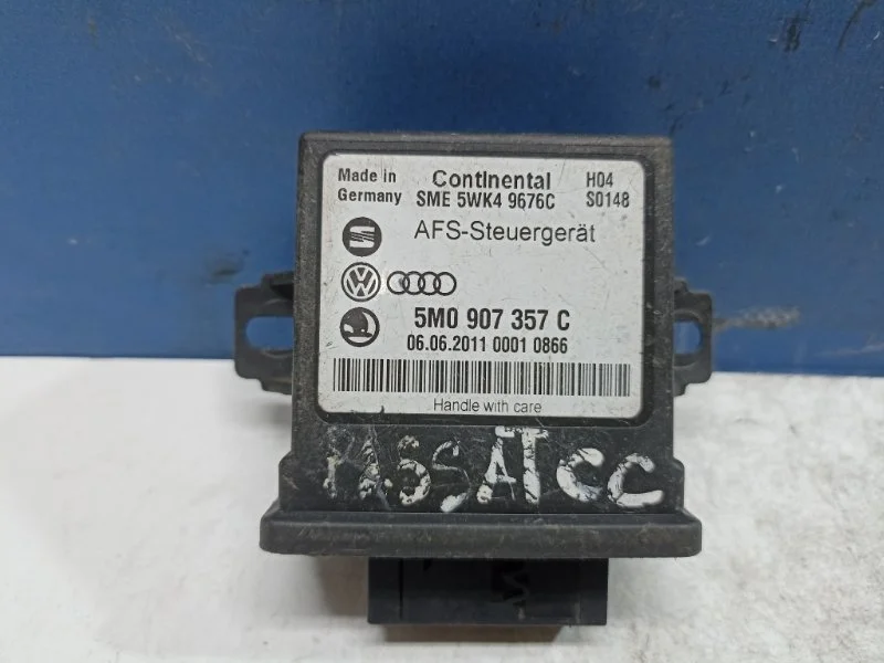 Блок адаптивного освещения и корректора фар Volkswagen Passat Cc 2008 - 2017 5M0907357C