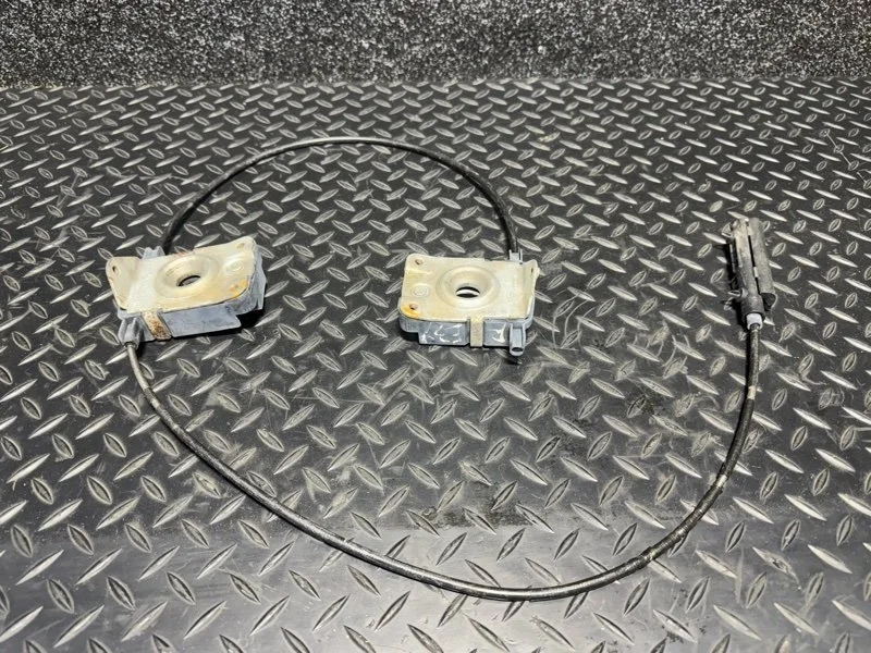 Замок капота Bmw 5 1999 51238203859 E39 M62B35