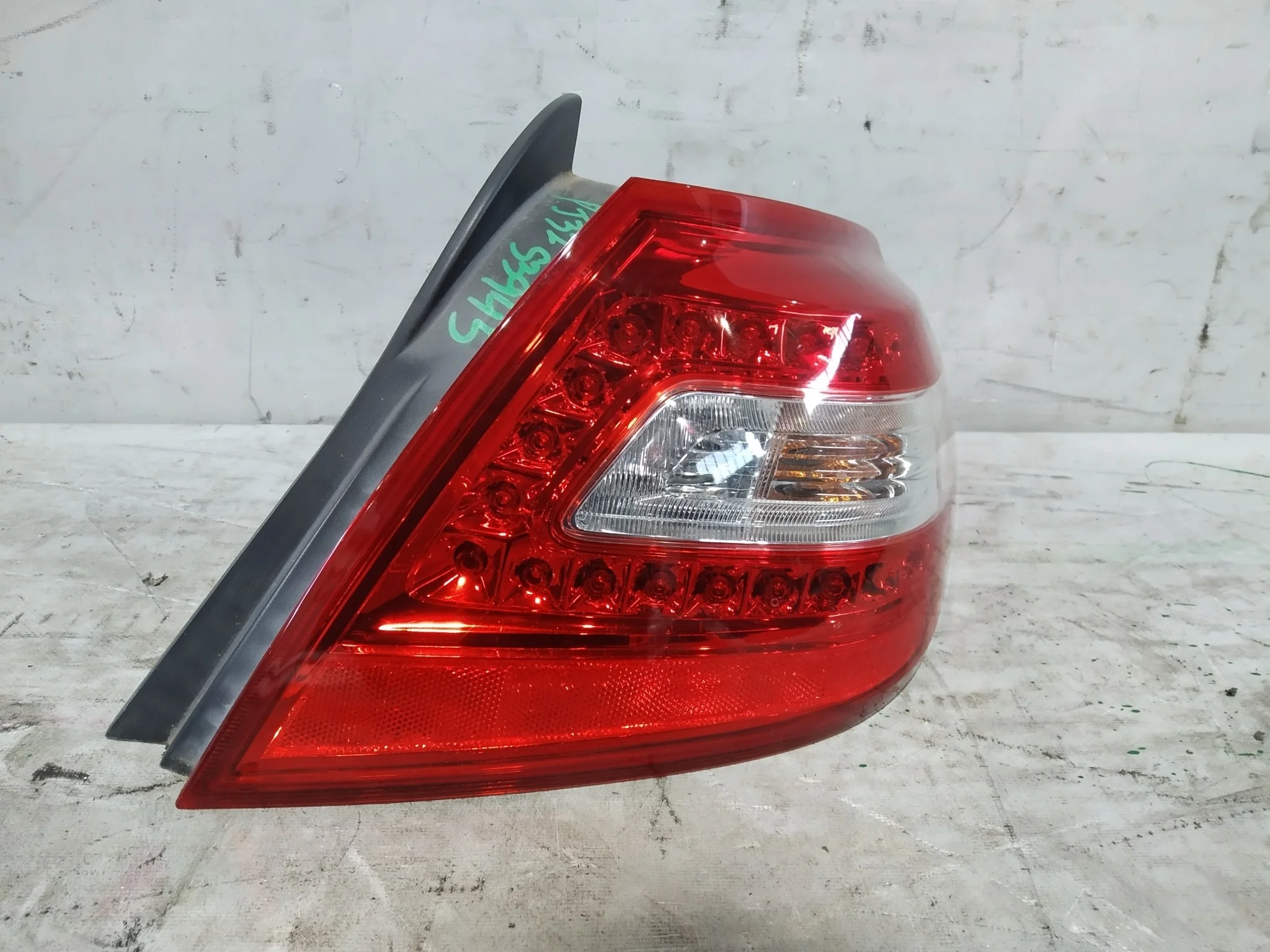 ФОНАРЬ NISSAN TEANA J32 PJ32 TNJ32 7271 1 МОДЕЛЬ ПРАВЫЙ 26550JN00A S3945