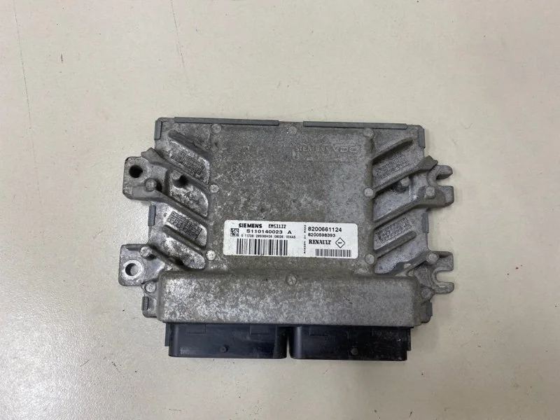 Блок управления двигателем Renault Logan 1 LS0A