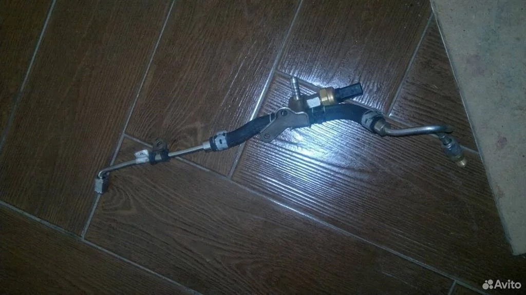 Pаспределитель топлива Audi A8 D4 (2010—2014) 4,2