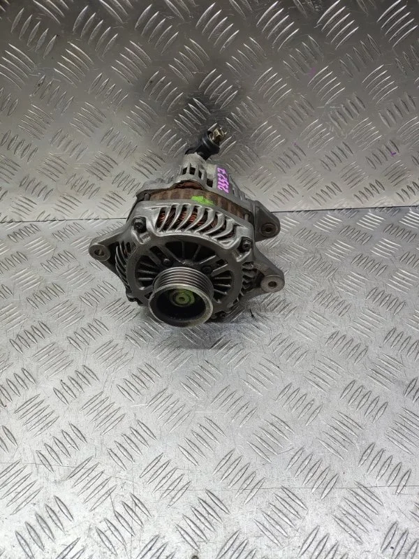 Генератор Subaru Legacy 23700AA521 B13 EJ253