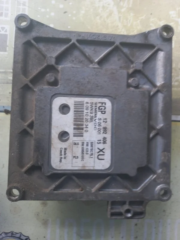 Блок управления двигателем Opel ASTRA 2006 H