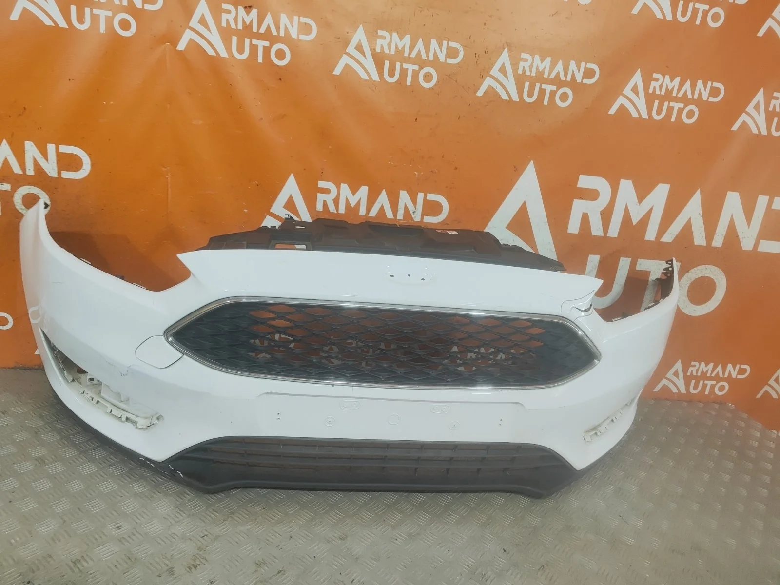 Бампер Ford Focus 2014-2019 3
