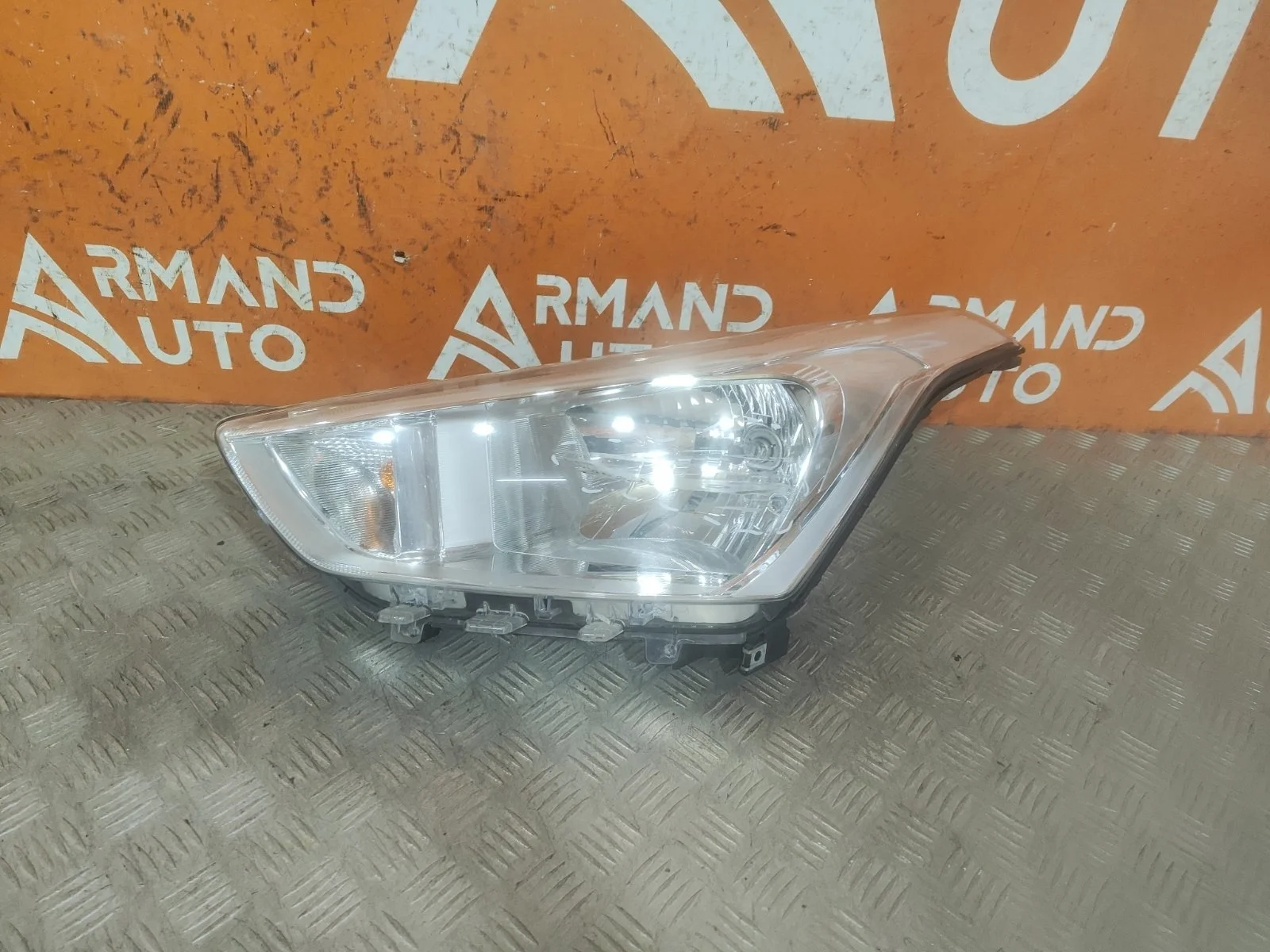 Фара Hyundai Creta 2016-2021
