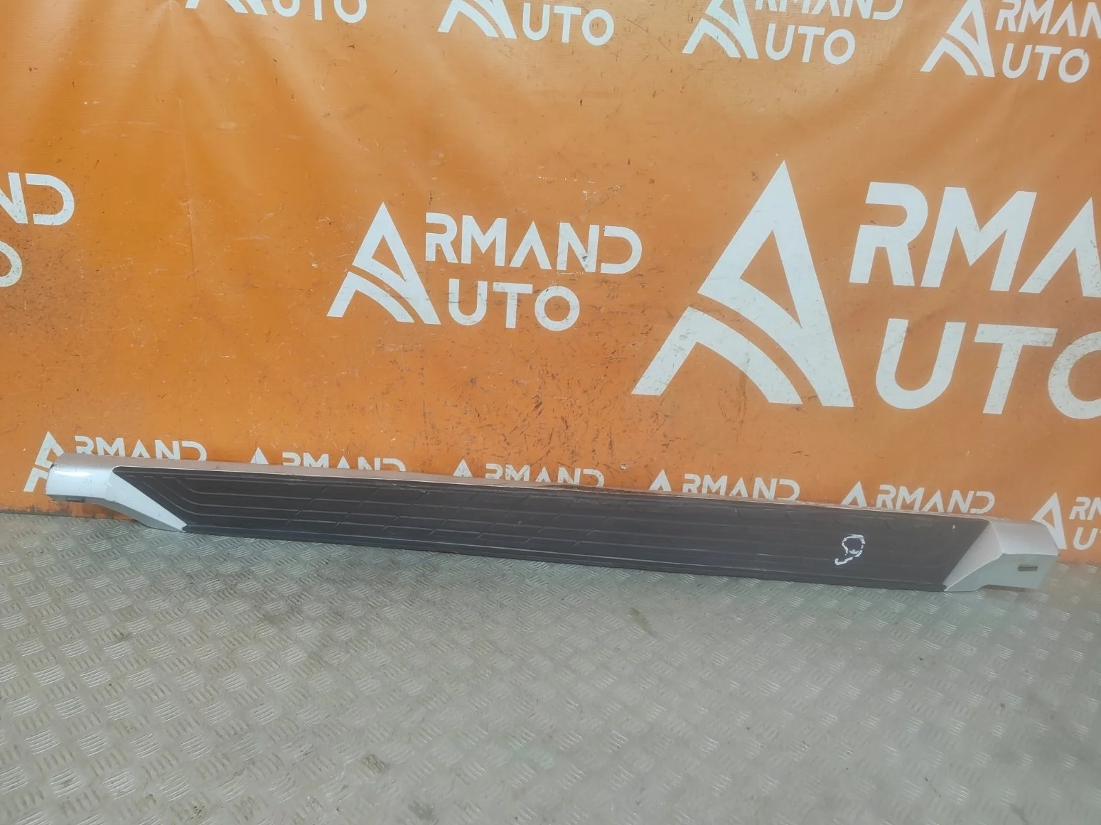 Накладка порога Mitsubishi Pajero 2006-нв 4