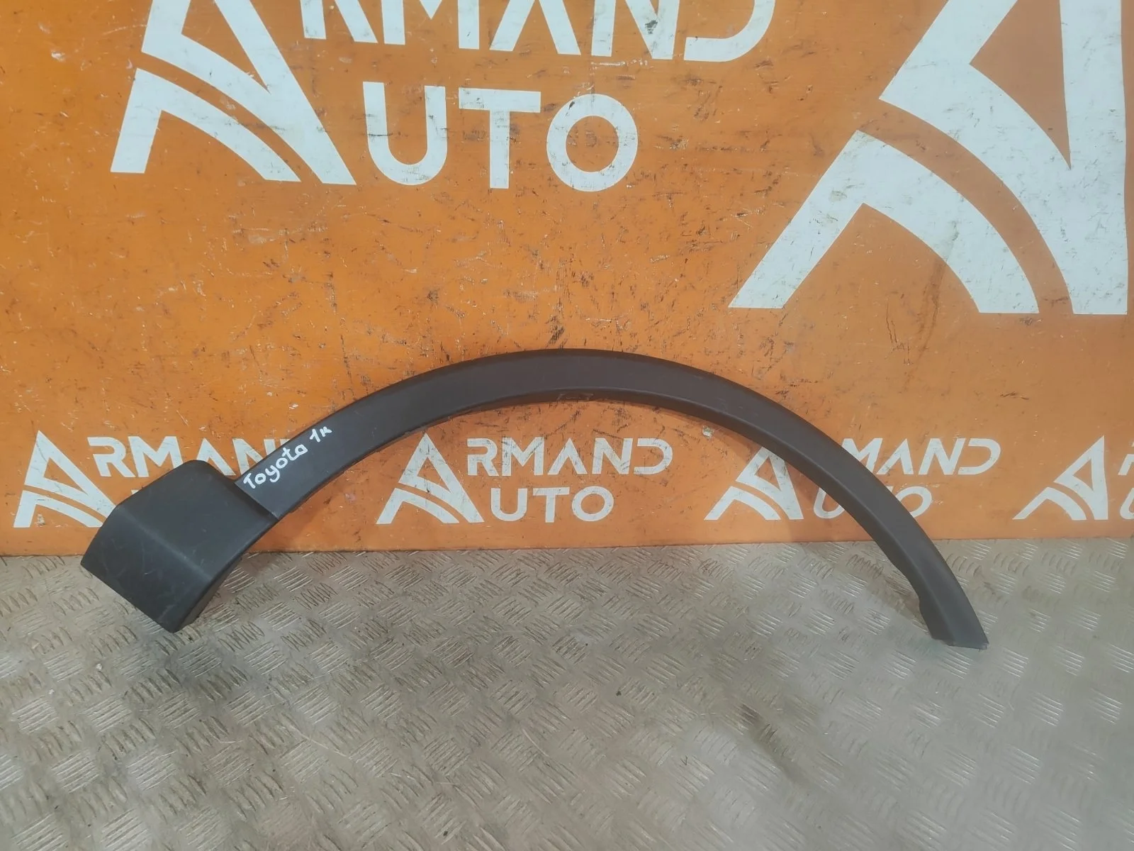 Расширитель крыла Toyota RAV4 2015-2019 CA40