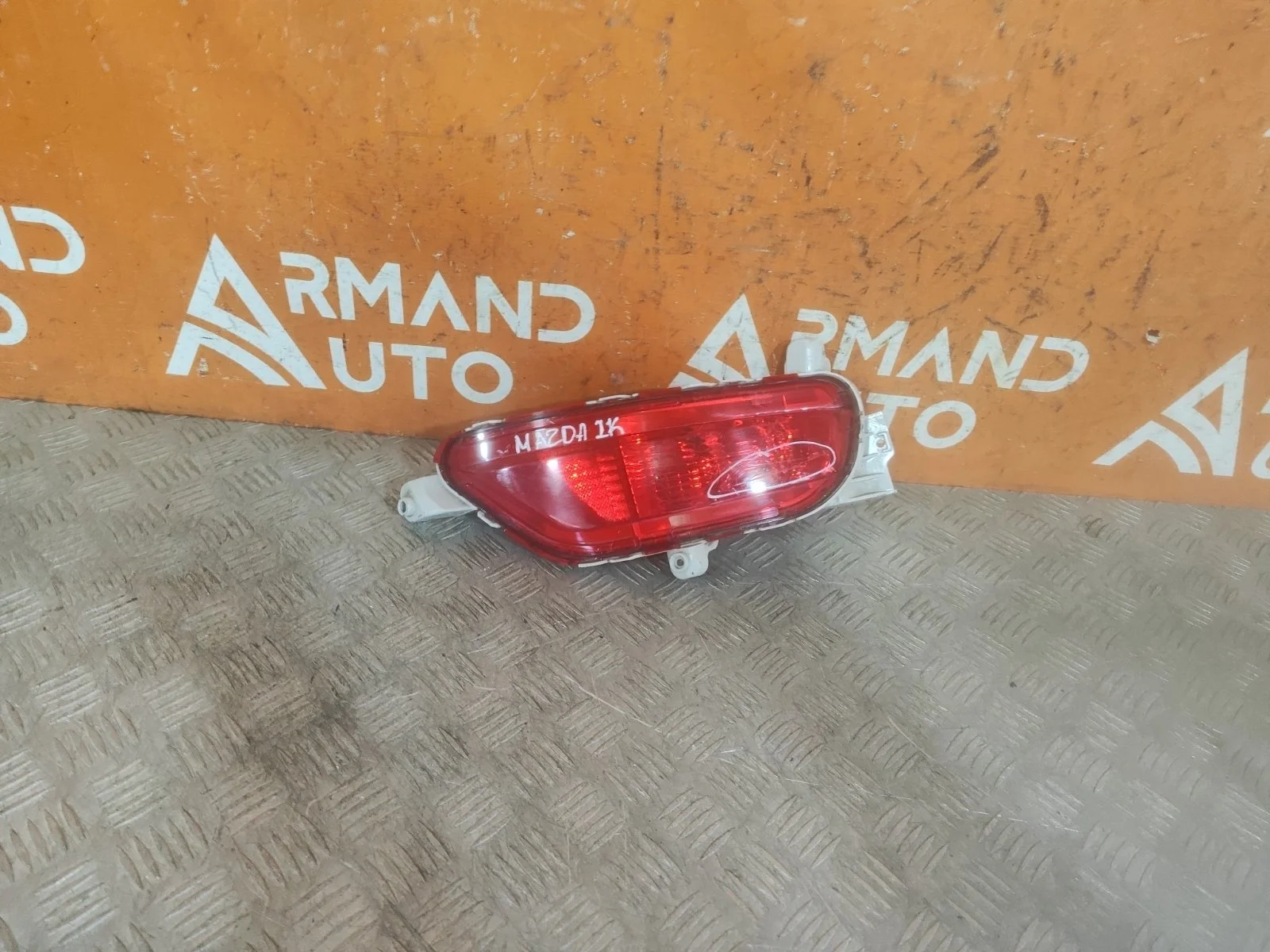 Фонарь противотуманный Mazda CX-5 2017-нв