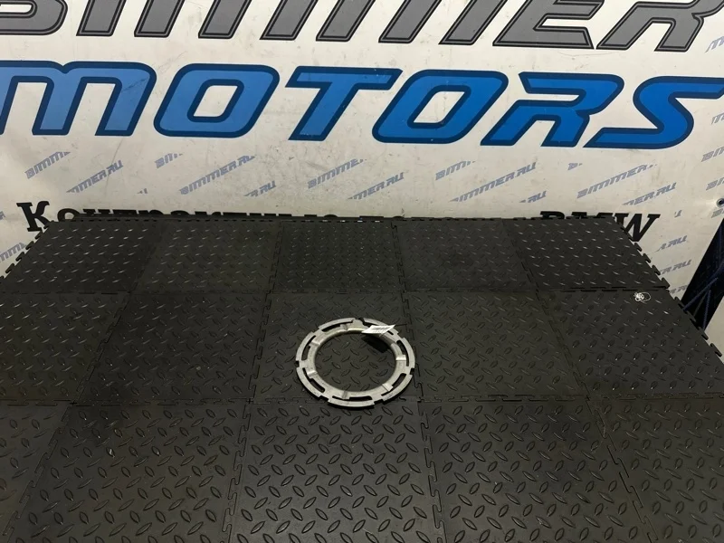 Стопорное кольцо Bmw 16117188565 G30