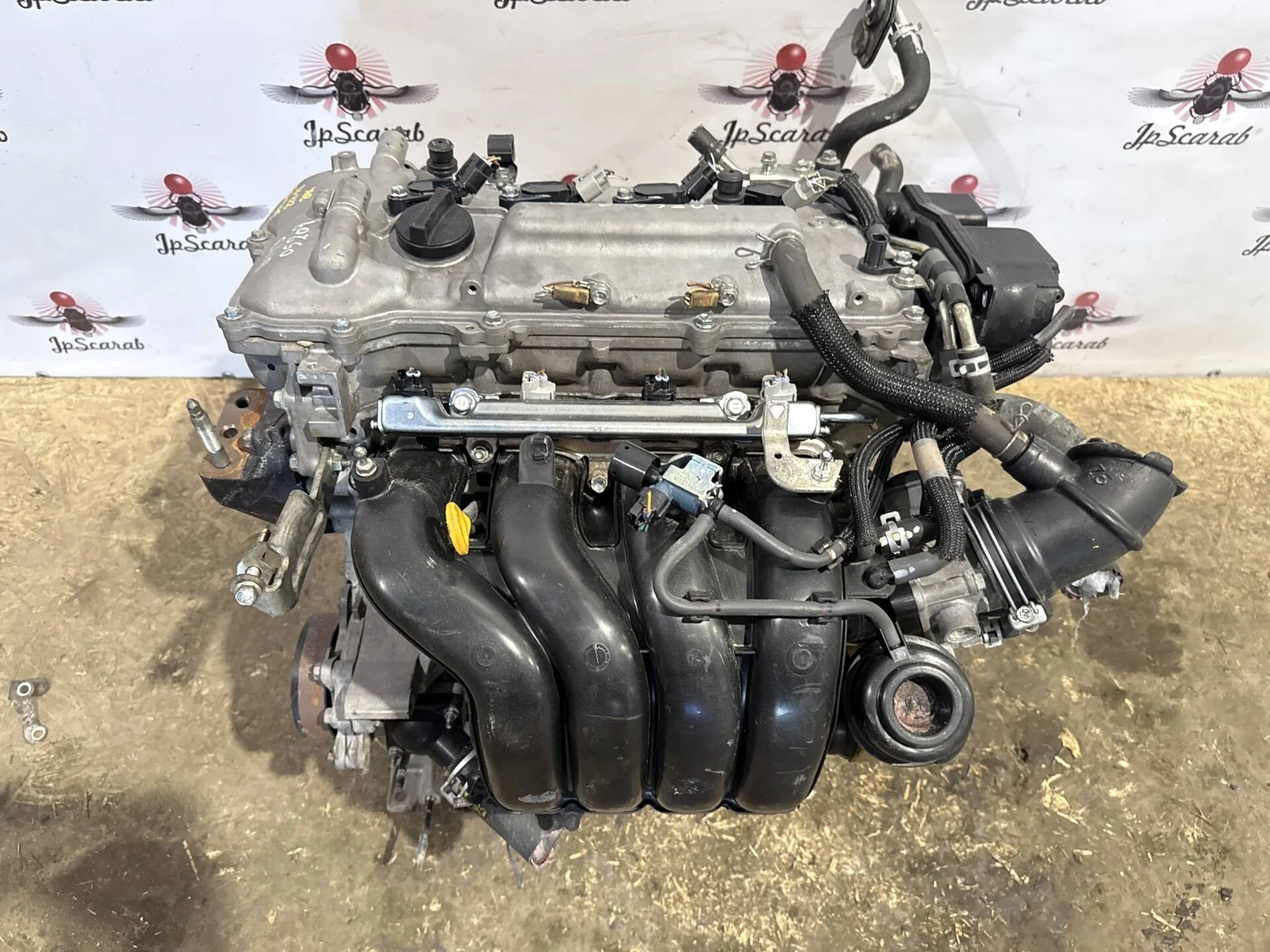 Двигатель Toyota Corolla E180 2ZR-FE