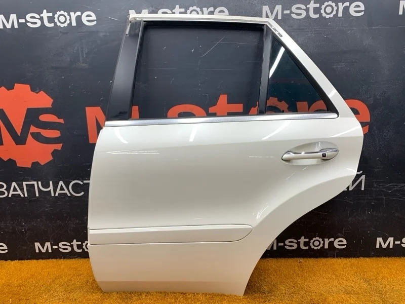 Дверь Mercedes-Benz -Class 2011 W164