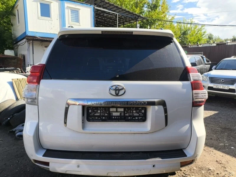 Крышка багажника (дверь 3-5) Toyota Land Cruiser Prado 150 (2009-2023) 2013 Внедорожник