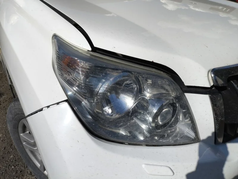 Фара правая Toyota Land Cruiser Prado 150 (2009-2023) 2013 Внедорожник