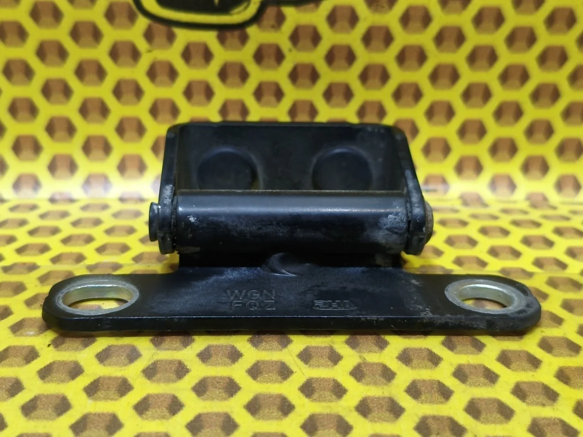 Петля багажника Hyundai IX35 2012 LM