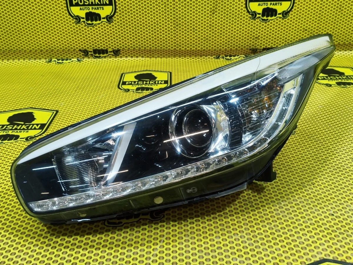 Фара Kia Ceed 2013 JD