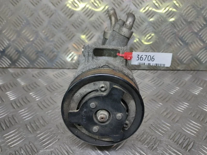 Компрессор кондиционера Volkswagen Tiguan