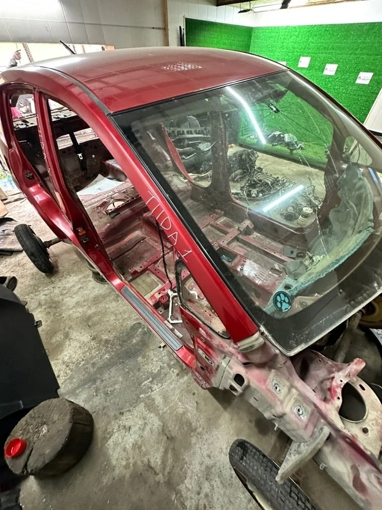Крыша Nissan Tiida 2010 C11