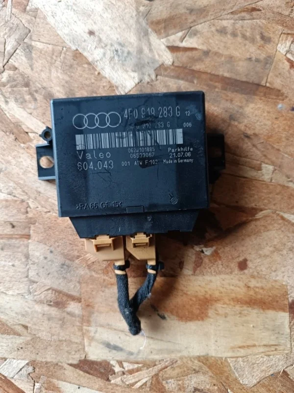 Блок управления парктрониками Audi A6 2006 4F5