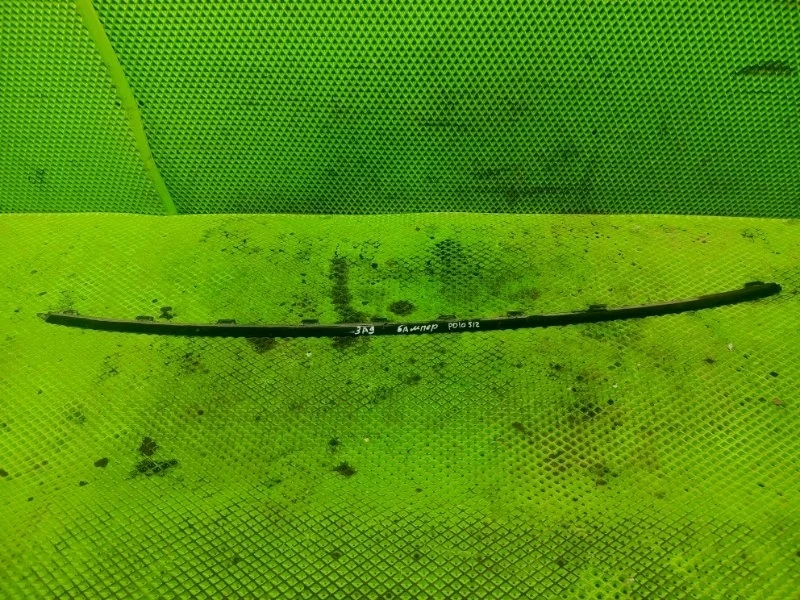 Молдинг заднего бампера Volkswagen Polo 5 2017 6RF853835 СЕДАН CWV