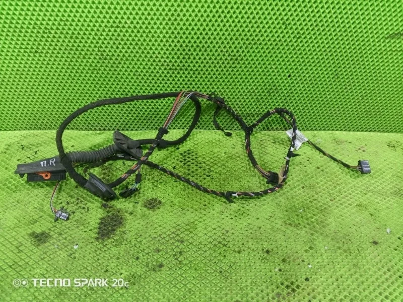 Проводка передней правой двери Volkswagen Polo 5 2017 6RU971121 СЕДАН CWV