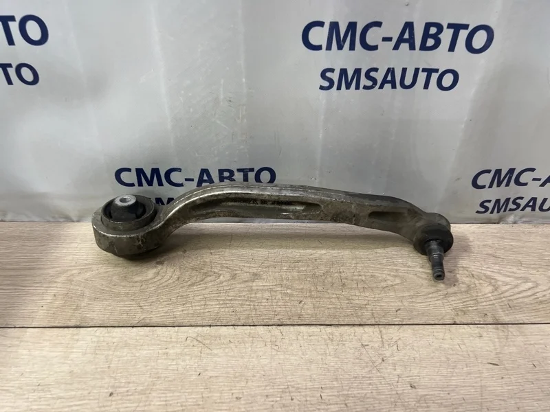 Рычаг нижний Audi A6 4F0407694H C6 2.8 CCE, передний правый