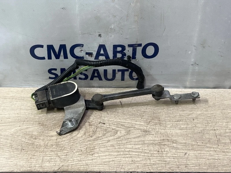 Датчик уровня подвески Volvo Xc70 2012 31288274 ХС70 3.0 B6304T4, задний правый