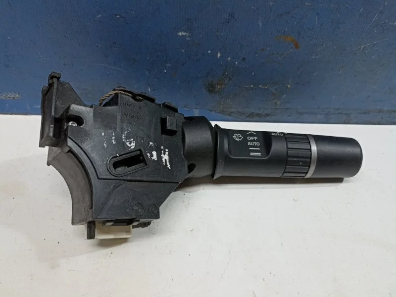 Переключатель подрулевой Mazda Mazda 6 GS1F66128 GH