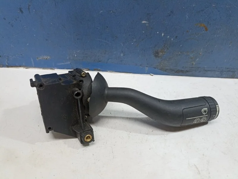 Переключатель подрулевой Volkswagen Touareg 1 2002 - 2010 7L6953503 7L