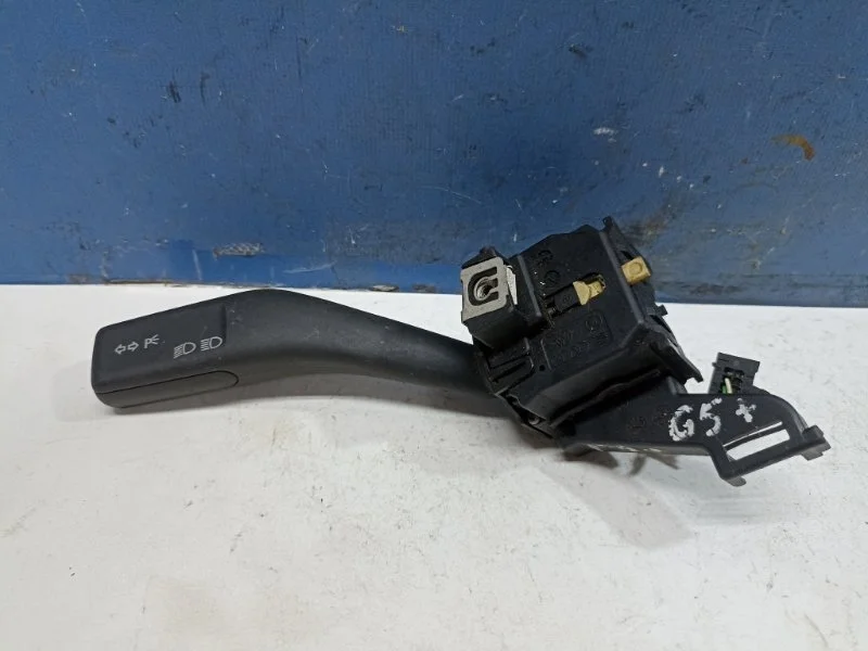 Переключатель подрулевой Volkswagen Golf Plus 2005 - 2014 1K0953513
