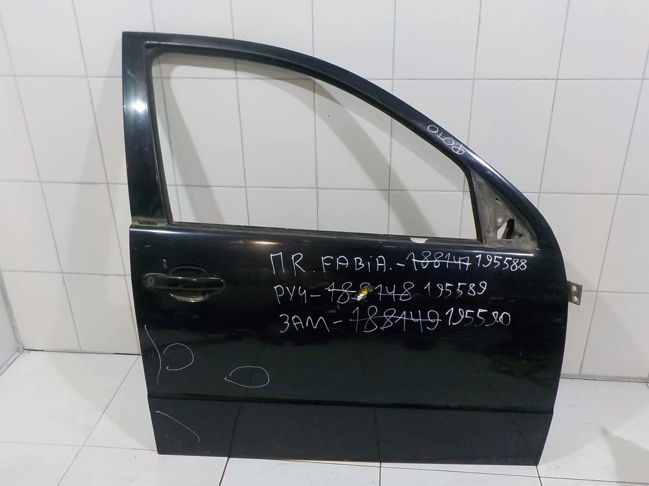 дверь SKODA FABIA