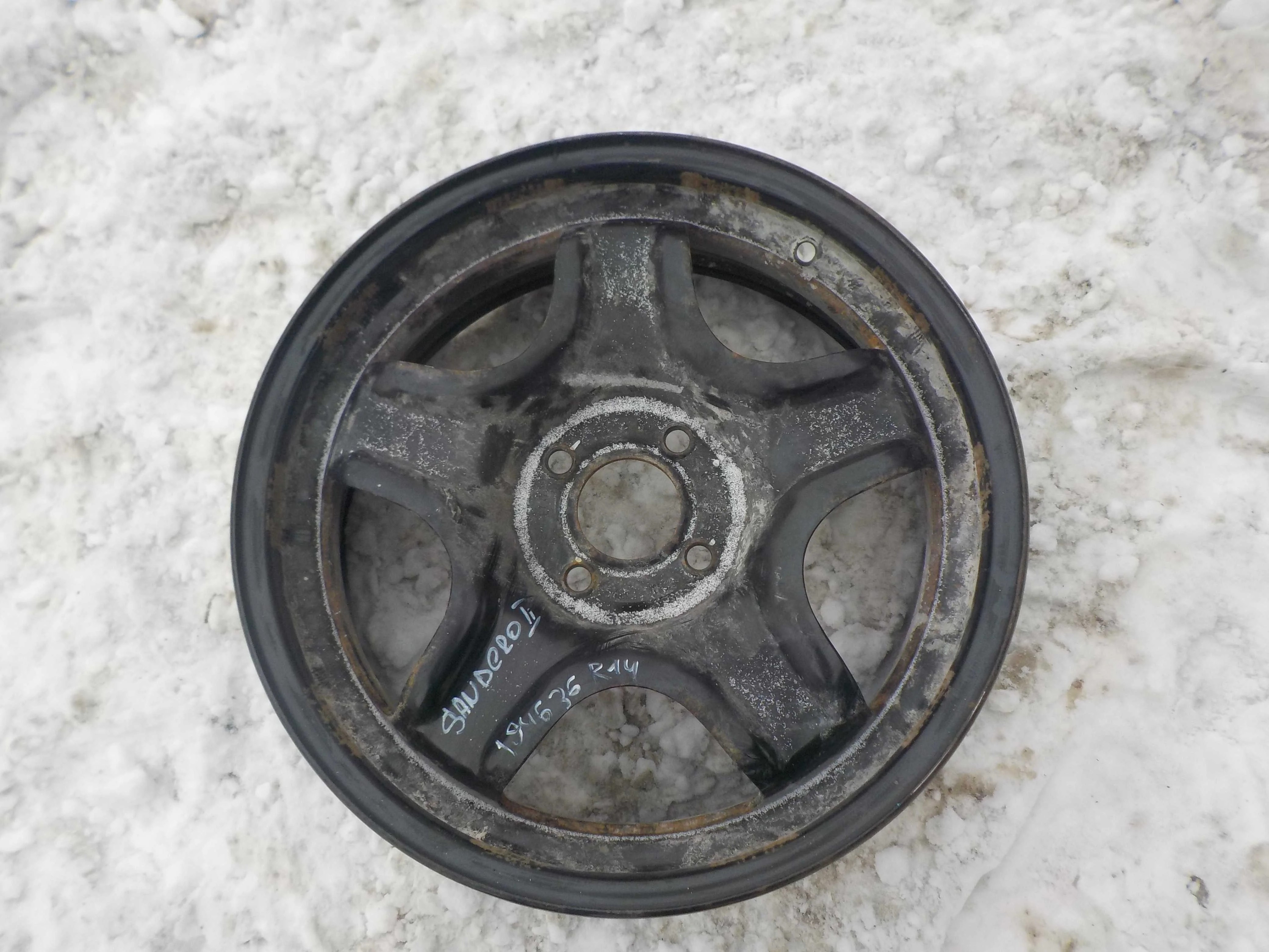 диск штампованный RENAULT SANDERO